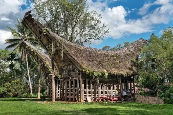 Tourist Attractions Sulawesi