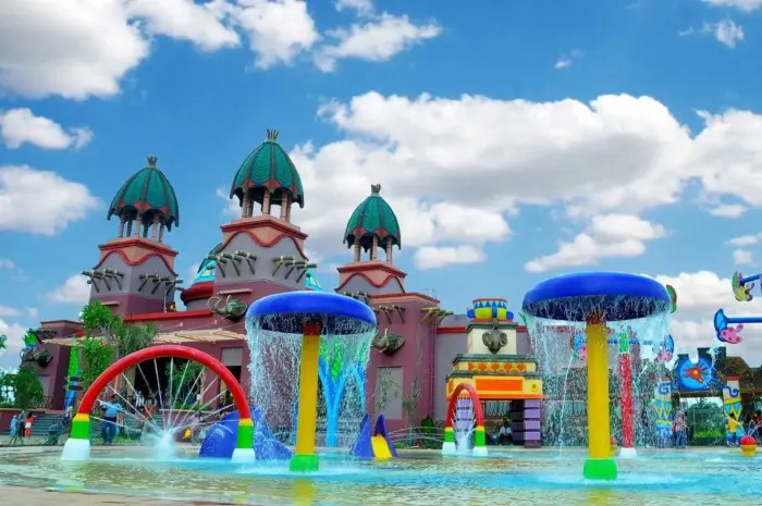 Amanzi Waterpark Palembang, Exciting Water Rides with a Stunning African Adventure Theme